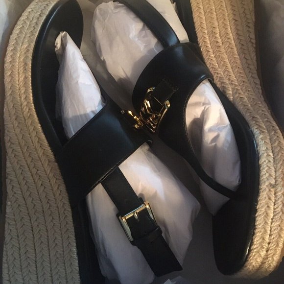 Michael Kors Camila Wedge Sandal MK LOGO - Picture 4 of 4